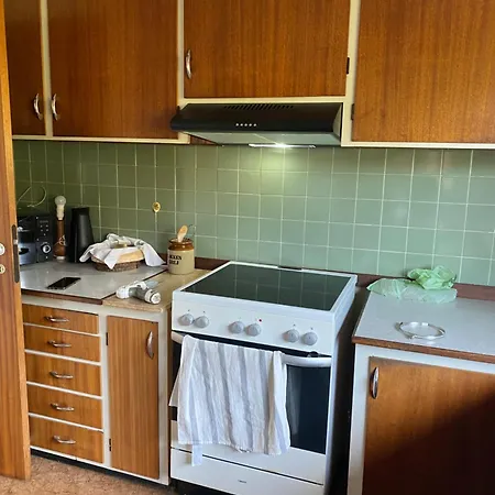 Flot Hus Med Flot Nyaraló