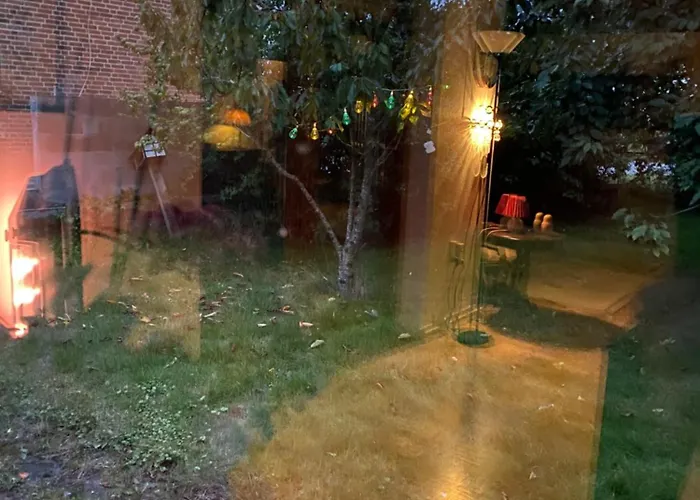 Flot Hus Med Flot Holeby